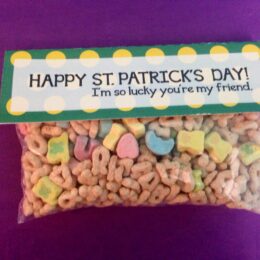 St. Patricks Day: HAPPY ST. PATRICK’S DAY! I’m So Lucky You’re My Friend Sandwich Bag Labels