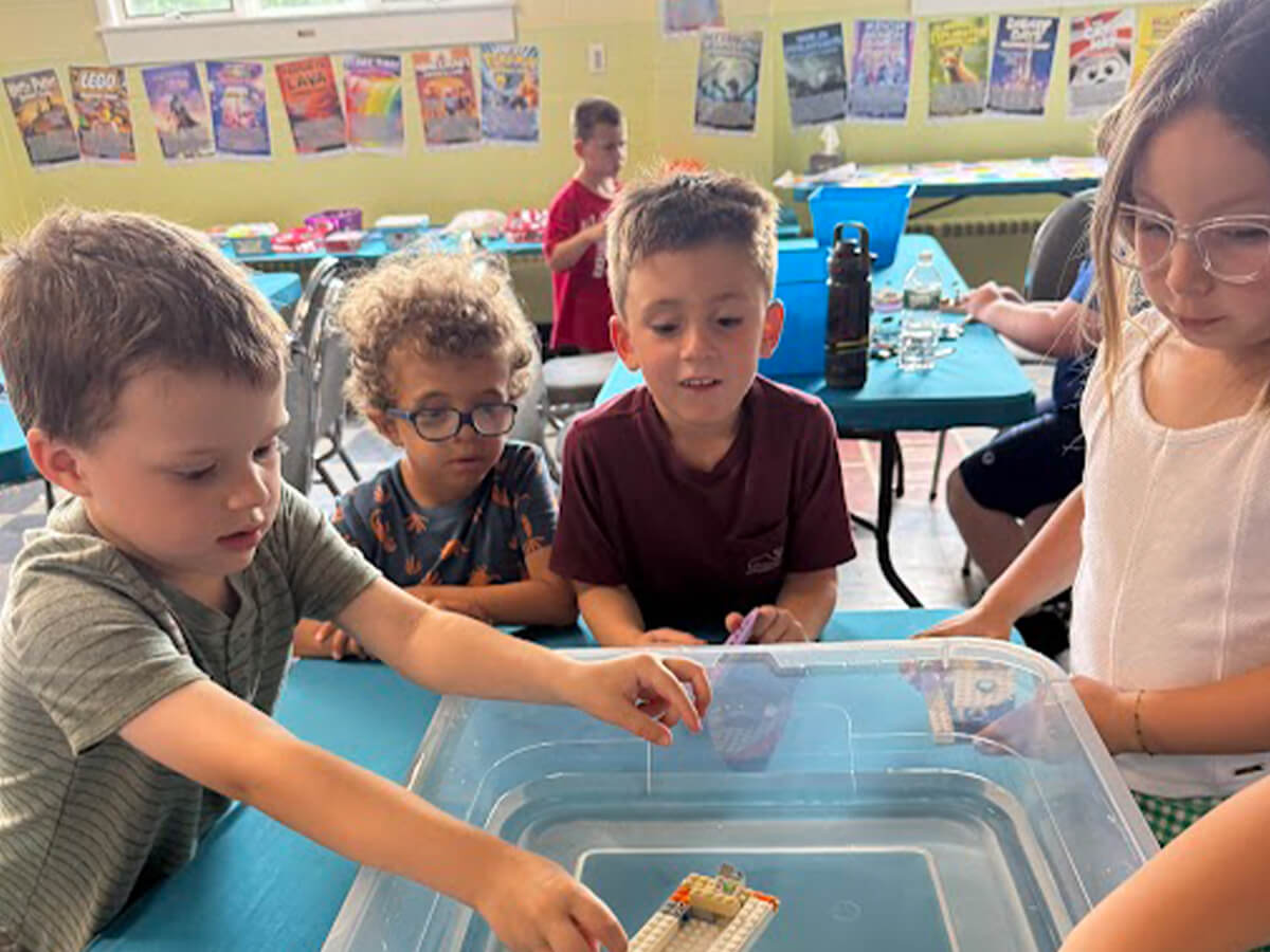Kids having fun at a Stutelage camp